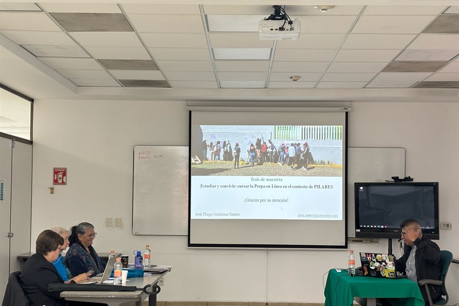 Presentación del examen de maestría de Diego Gutiérrez Santos